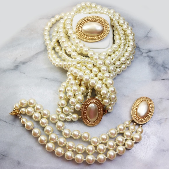 Vintage Carolee Pearl Cabochon 8-Strand Necklace - Picture 9 of 16